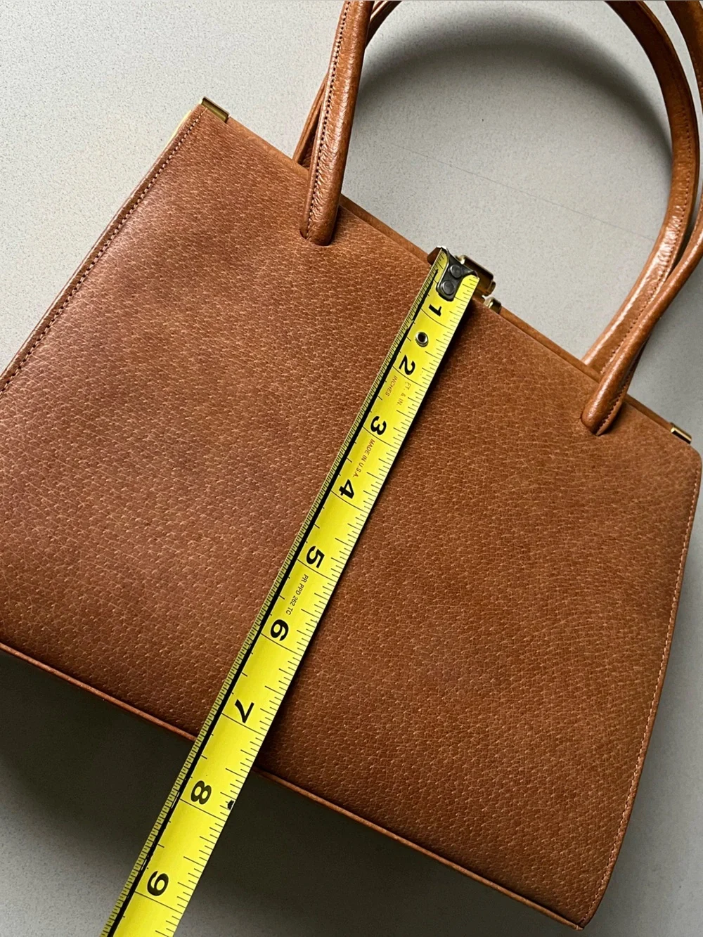 VINTAGE Classic Structured Brown Top-Handle Bag